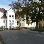 Schloss Hohenzollern 4a Und 4b *