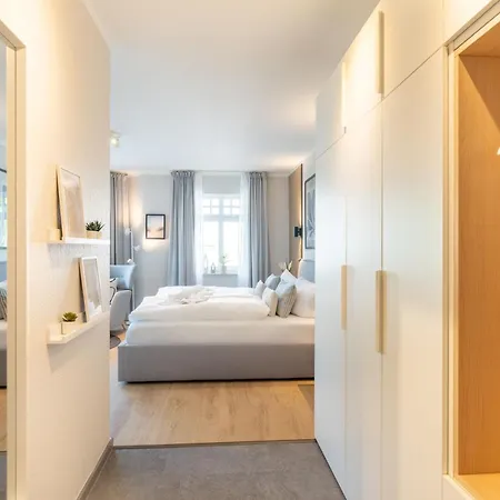 Schloss Hohenzollern 4a Und 4b * Heringsdorf