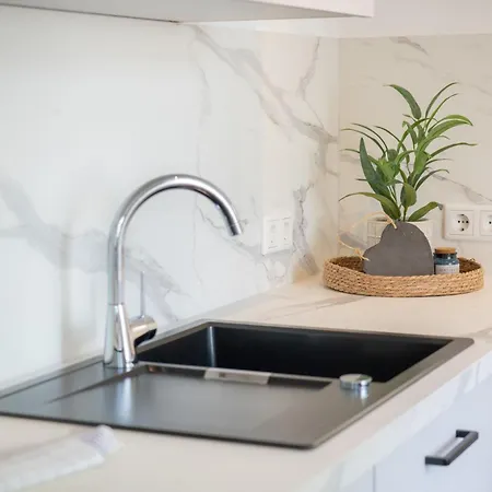 Schloss Hohenzollern 4a Und 4b هيرينجسدورف