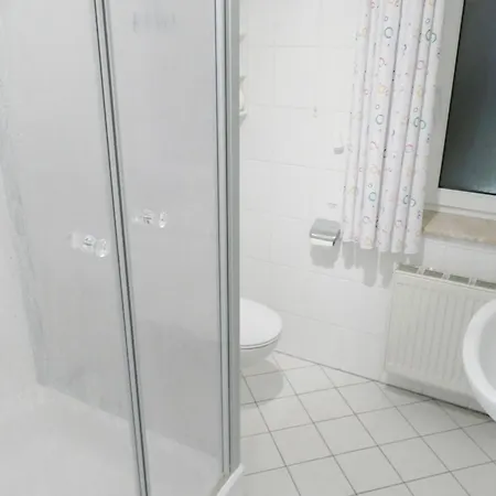 Schloss Hohenzollern 4a Und 4b Daire Heringsdorf