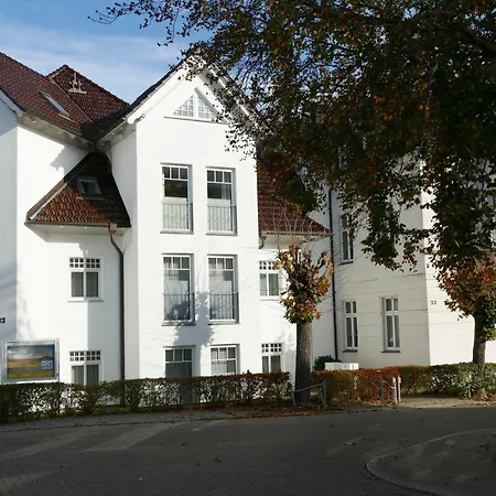 Schloss Hohenzollern 4a Und 4b Lägenhet Heringsdorf (Usedom)