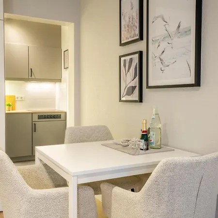 Lägenhet Schloss Hohenzollern 4a Und 4b