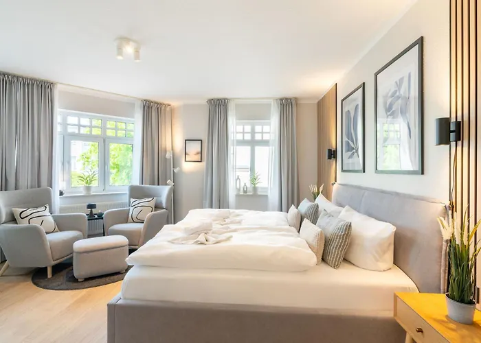 Schloss Hohenzollern 4a Und 4b * Heringsdorf