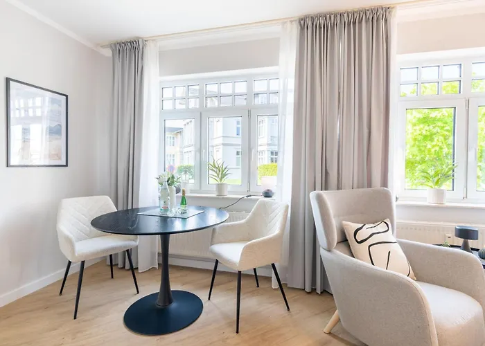 Schloss Hohenzollern 4a Und 4b Apartman Heringsdorf