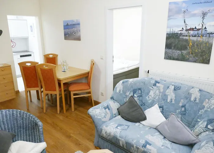 Schloss Hohenzollern 4a Und 4b Apartman *